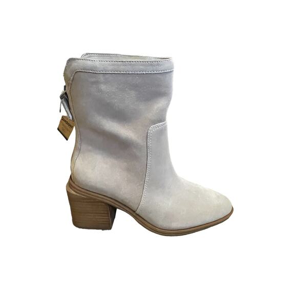 Vince Camuto Size 6 NEW Water-Repellent Suede Mid-Shaft Boots Kortimy Beige - Picture 5 of 9